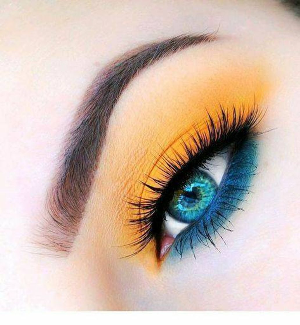 Fashion Eye shadow based on your eye color