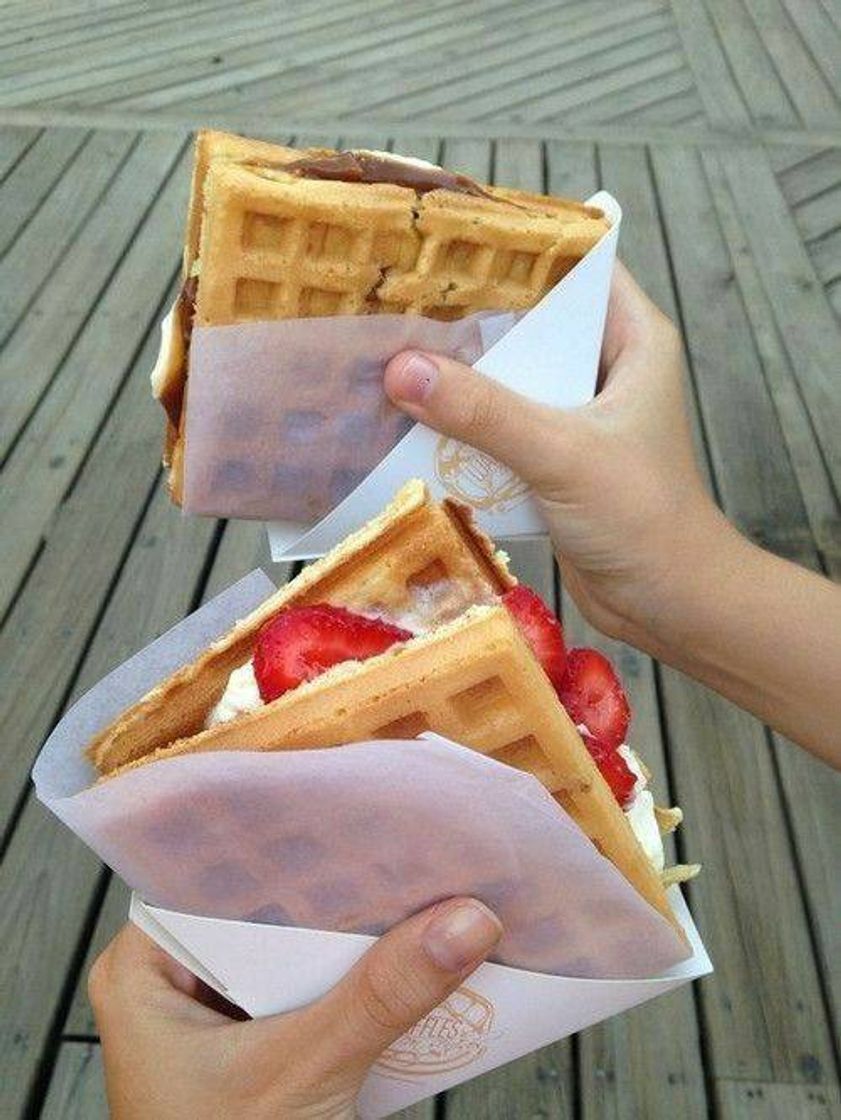 Fashion Belgian waffle ice cream sandwich 