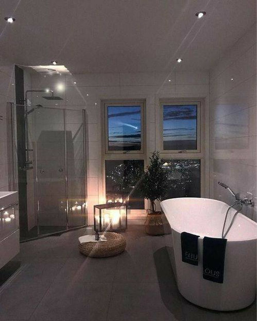 Moda Luxury bathroom