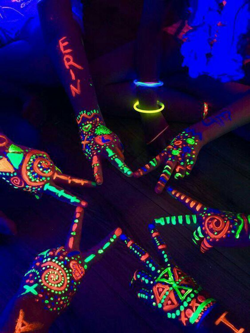 Fashion DICA PRA POSTAR FOTO NA SUA FESTA NEON