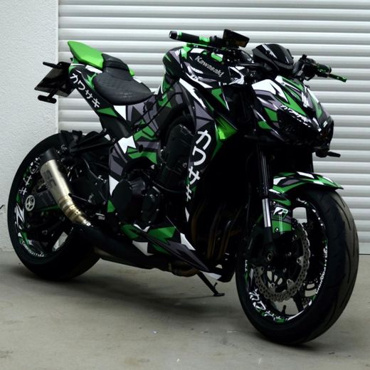 moto kawasaki z1000