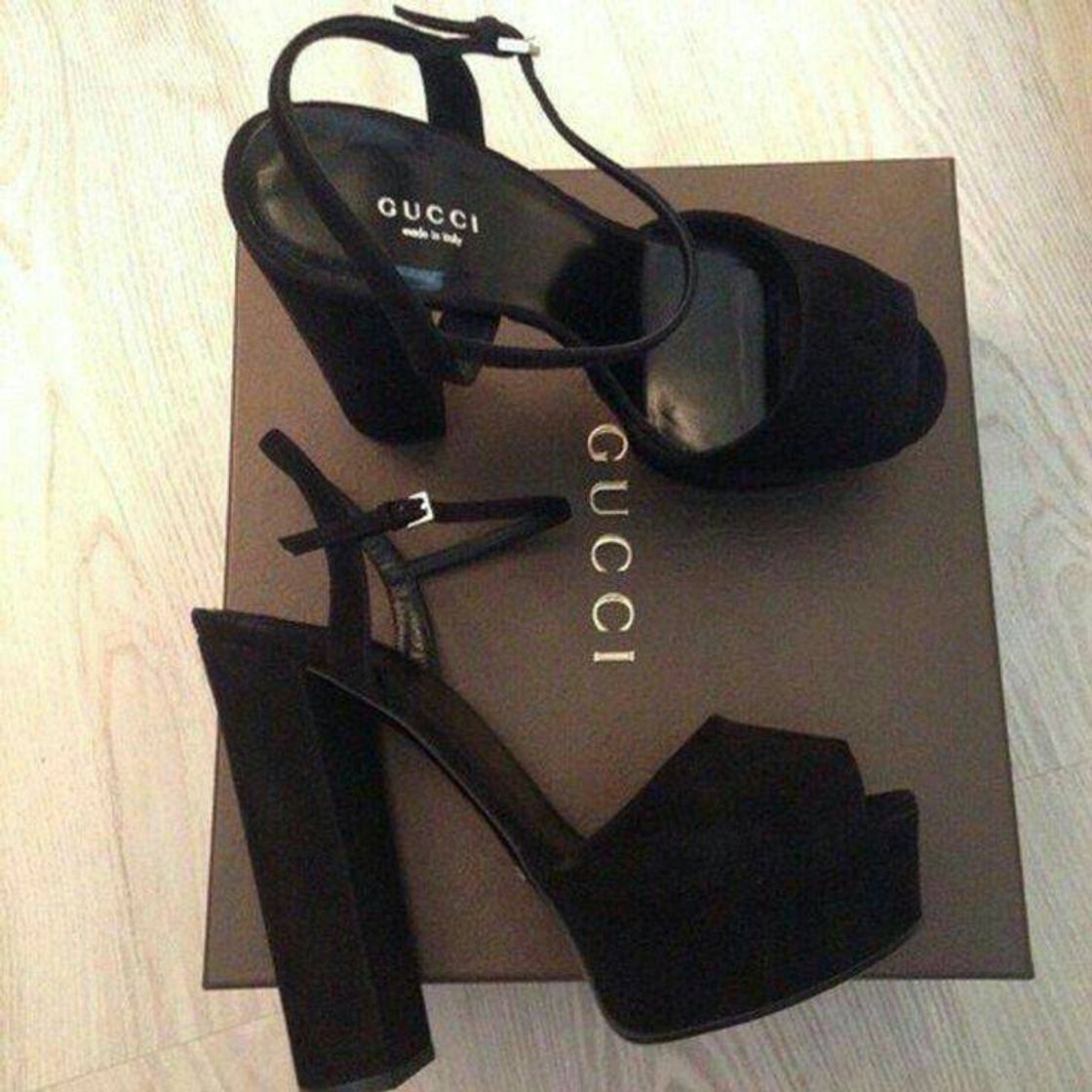 Moda 👠