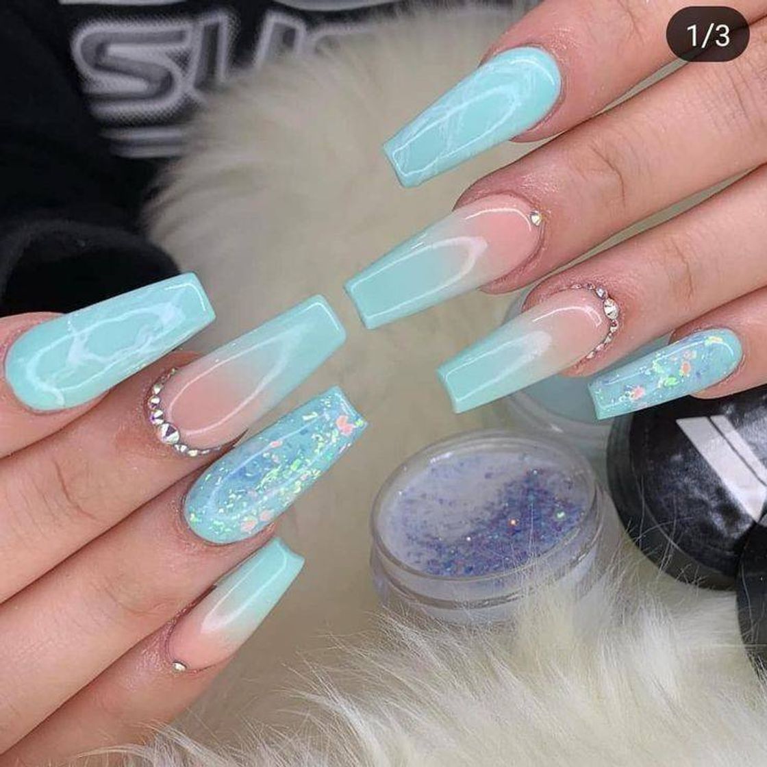 Moda Unhas decoradas com azul 💙