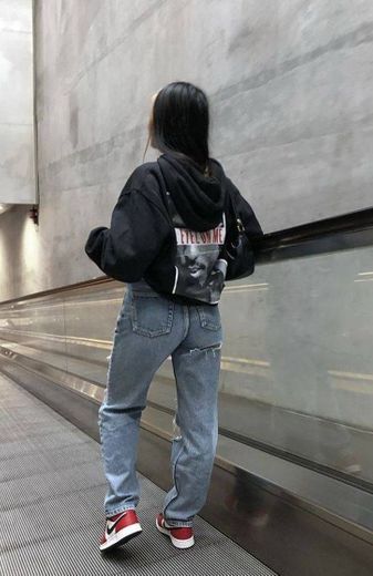 WOMAN STREETWEAR