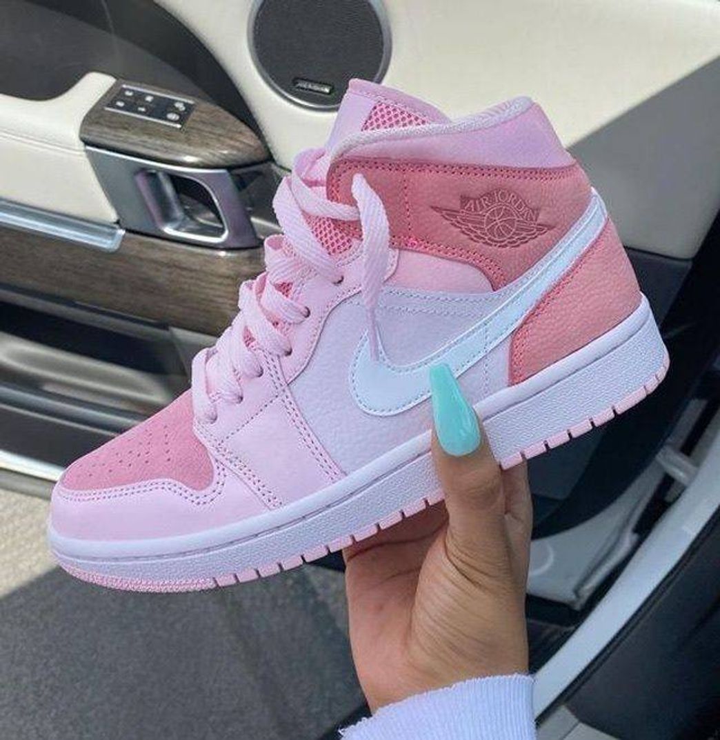 Social Nike air Jordan Digital pink