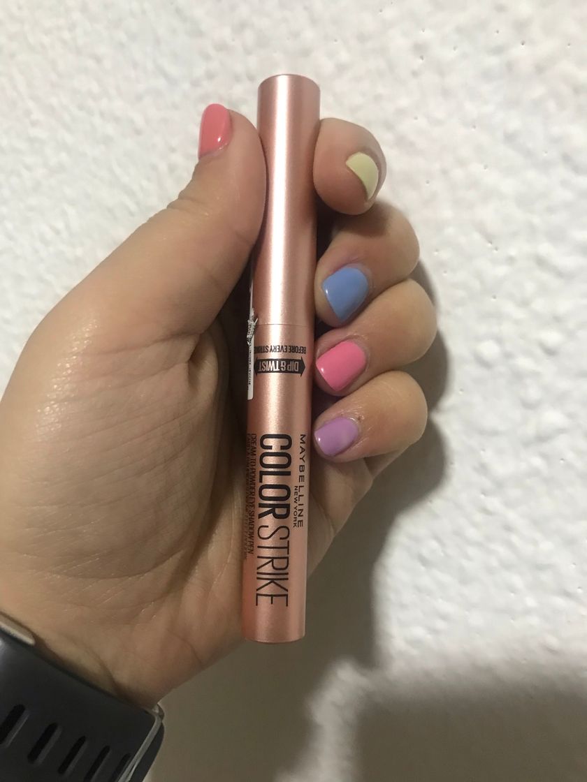 Social Sombra colorSTRIKE MAYBELLINE