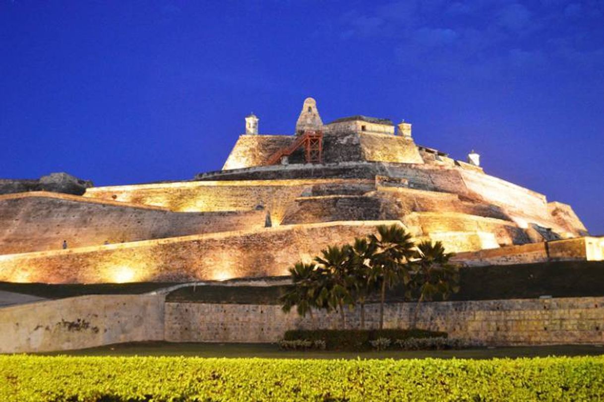 Lugar Castillo de San Felipe de Barajas