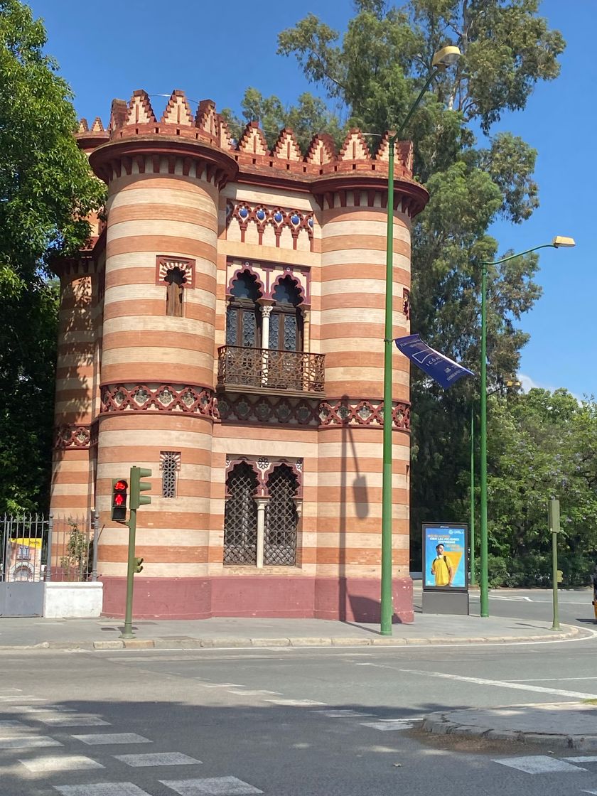 Place Costurero de la Reina