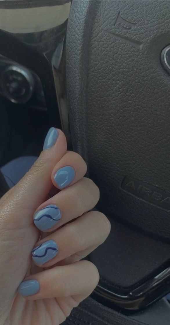 Social De pronto flash 📸 la chica de las uñas azules 🩵