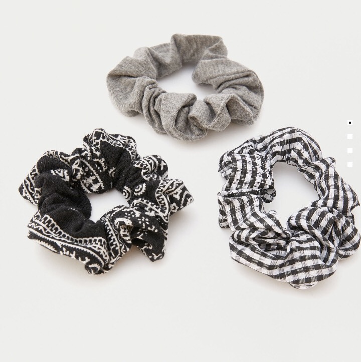 Fashion Scrunchies 🤩