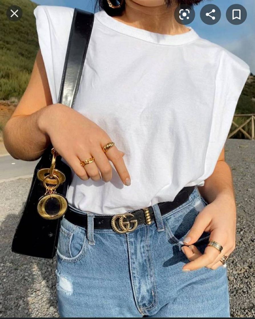 Social As camisetas com ombreiras