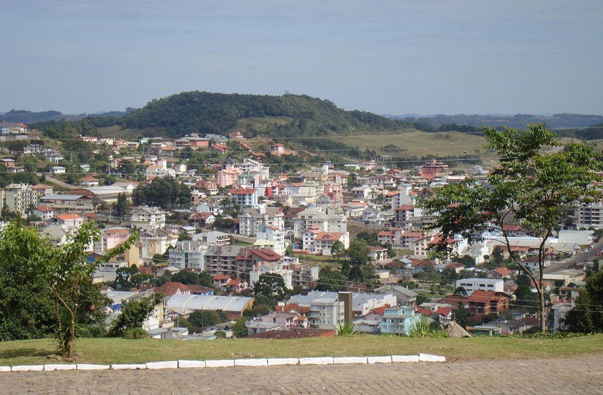 Lugar Cunha