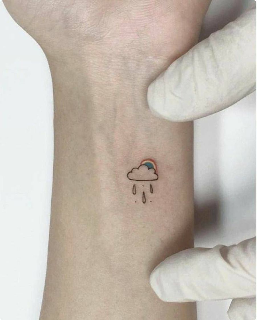 Moda Tatuagem de nuvem/chuva