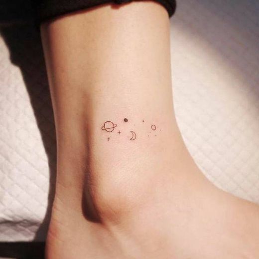 Tatuagem planetas