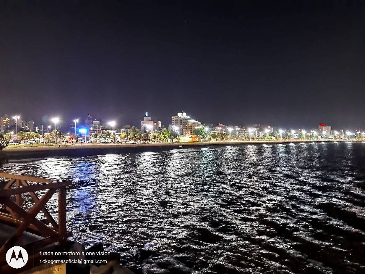 Lugar Playa de Camburi