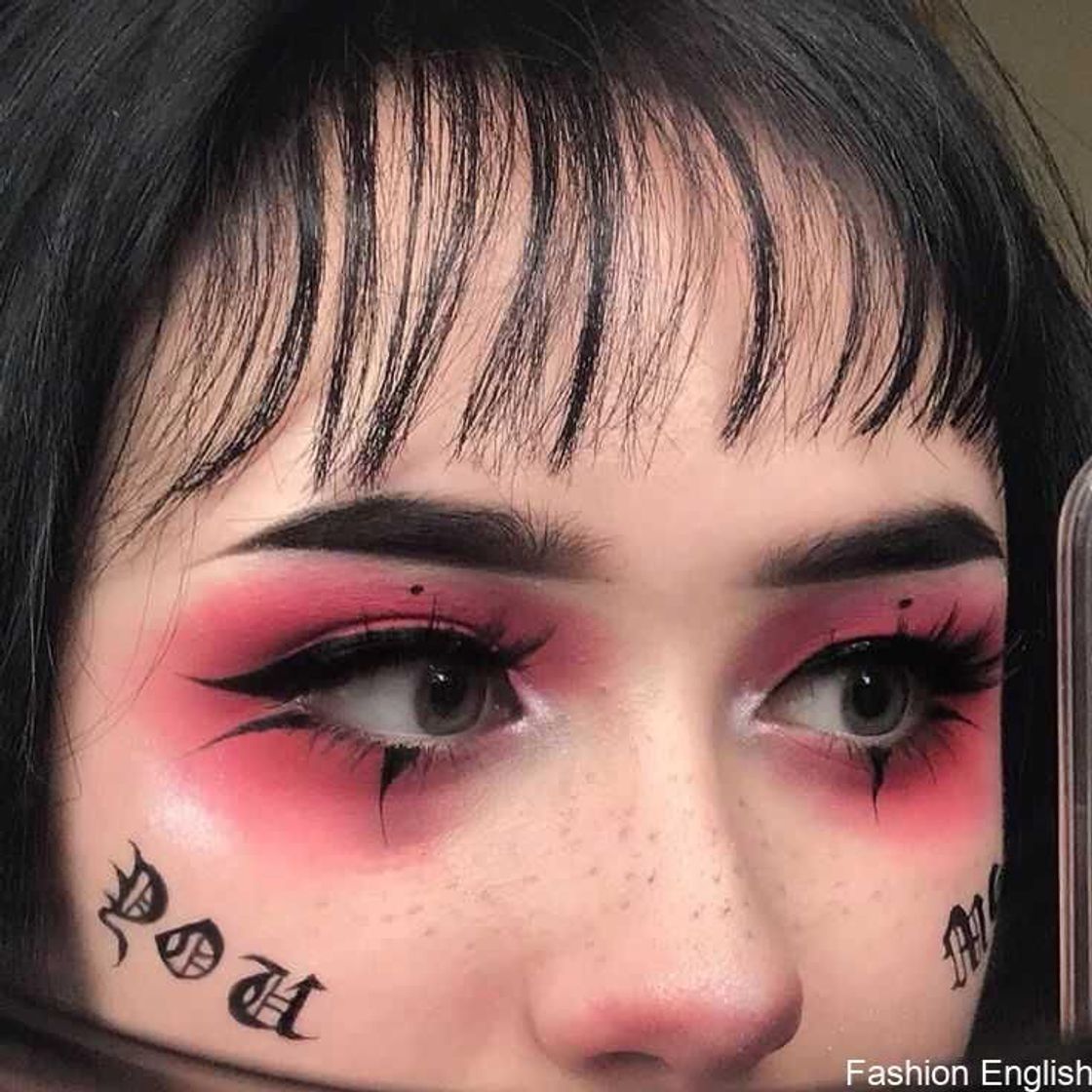 Fashion makeup egirl