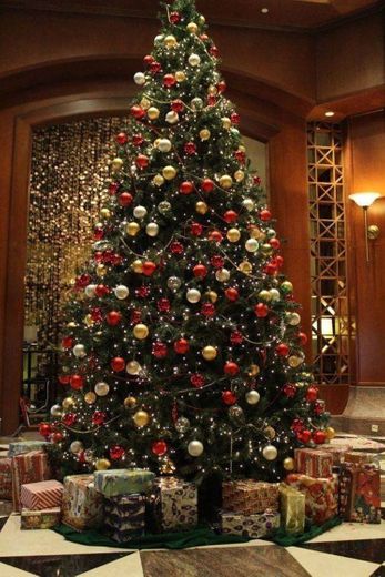 Árvore de Natal 🌲✨❤️