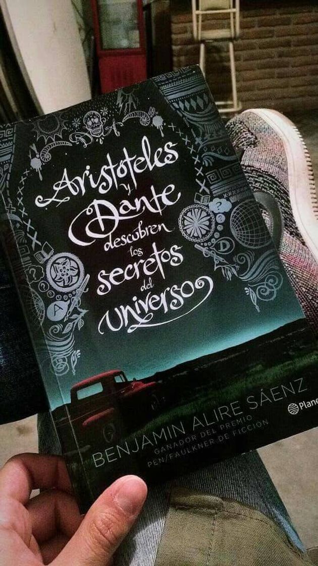 Book Aristóteles y Dante descubren los secretos del universo