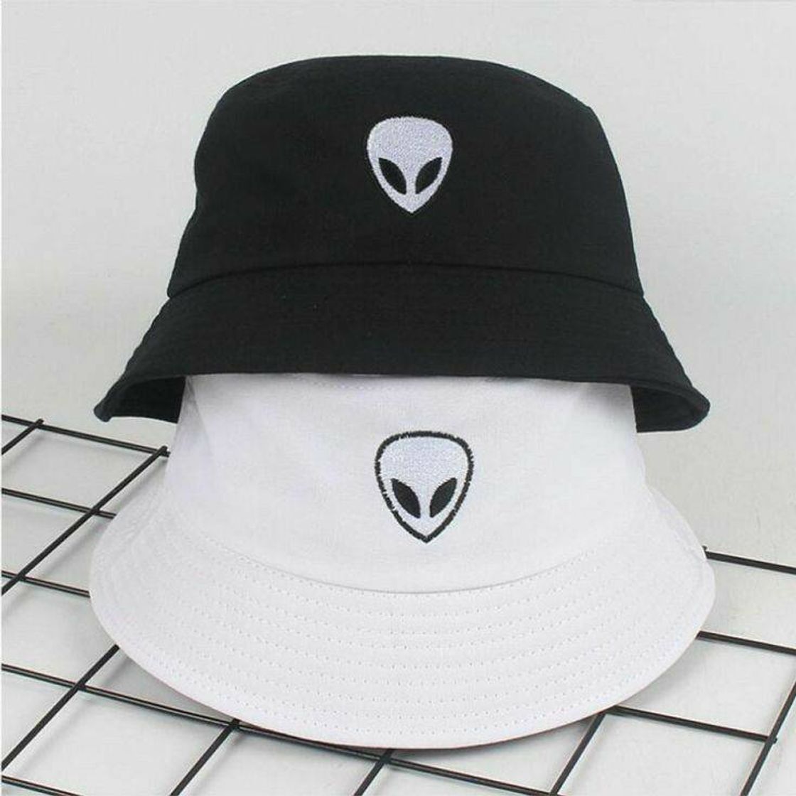 Fashion Alien pattern bucket hat unissex