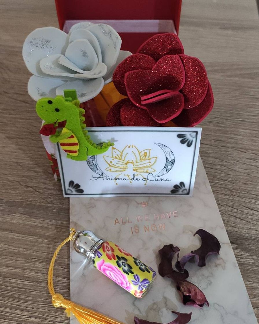 Producto Caja sant jordi