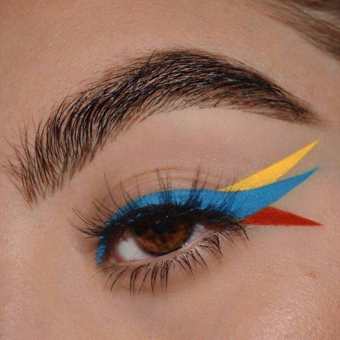 Moda ❤️💛💙