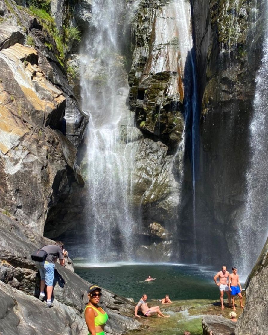 Places Cascata del Salto