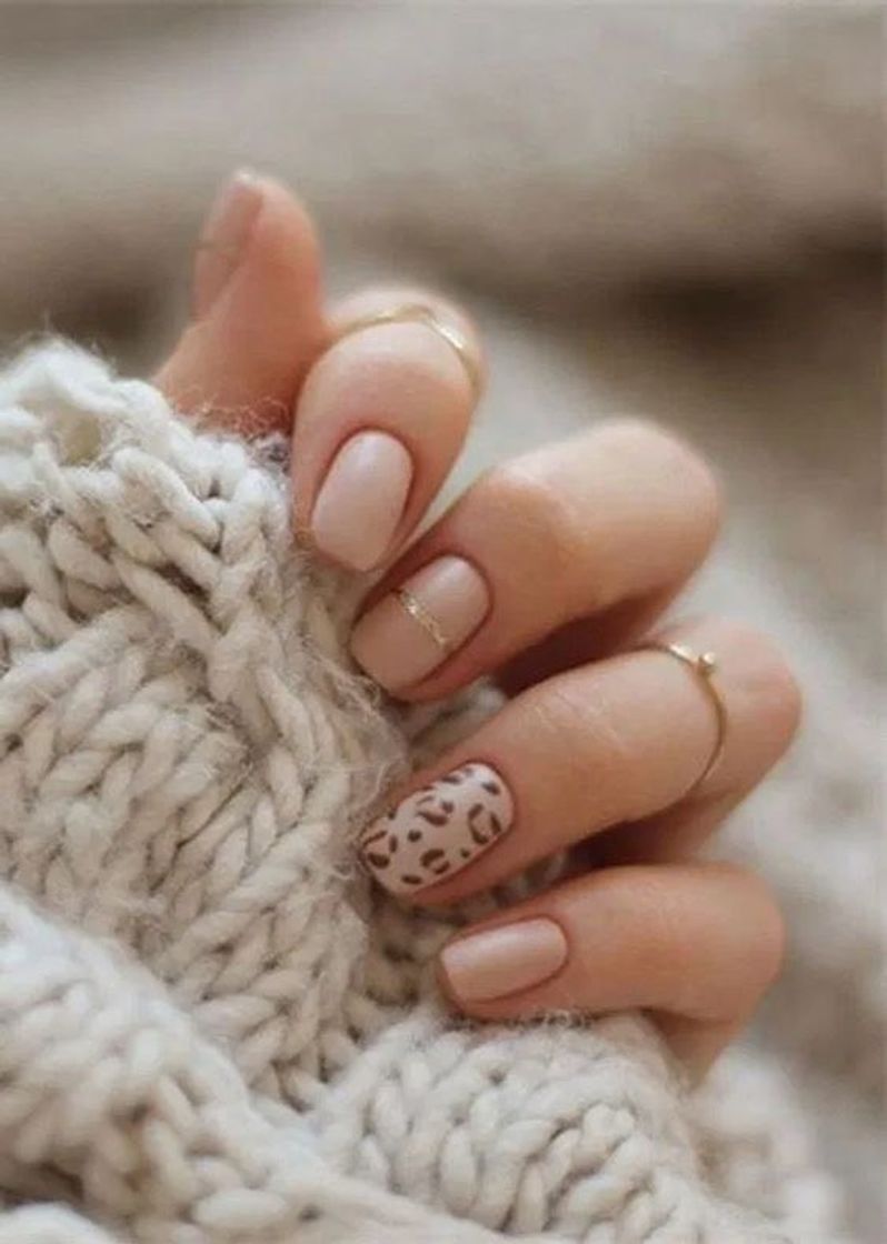 Moda Animal print nail 