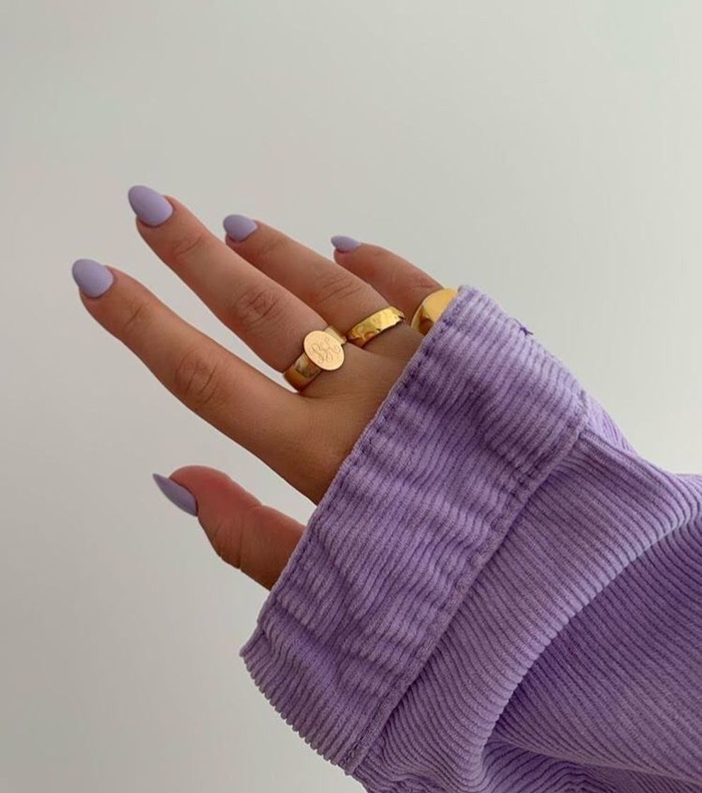 Social Uñas lila 