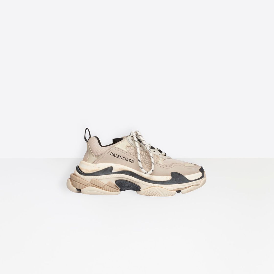 Moda Triple S Sneaker Vanille for Women | Balenciaga