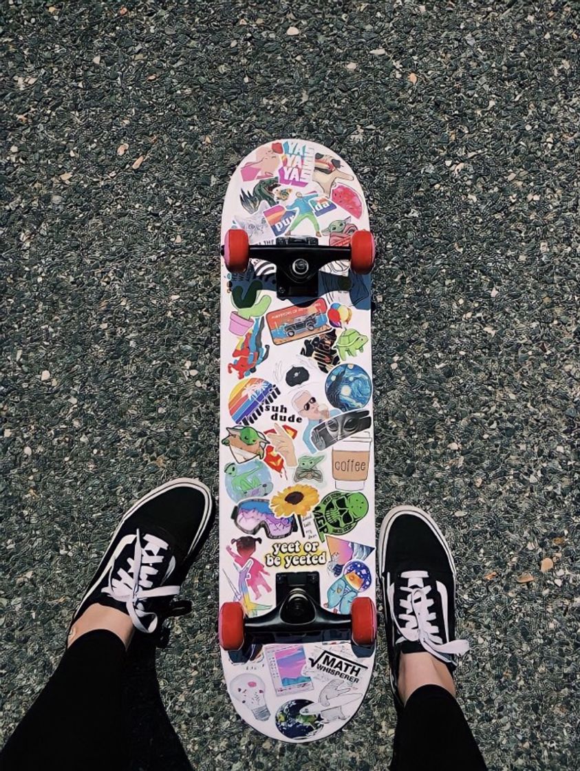 Fashion skate com adesivos