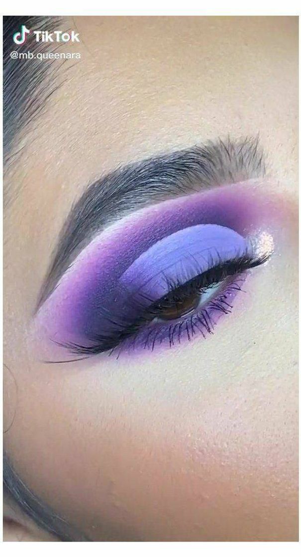 Moda purple makeup