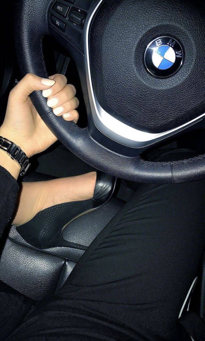 Fashion 🖤🚗