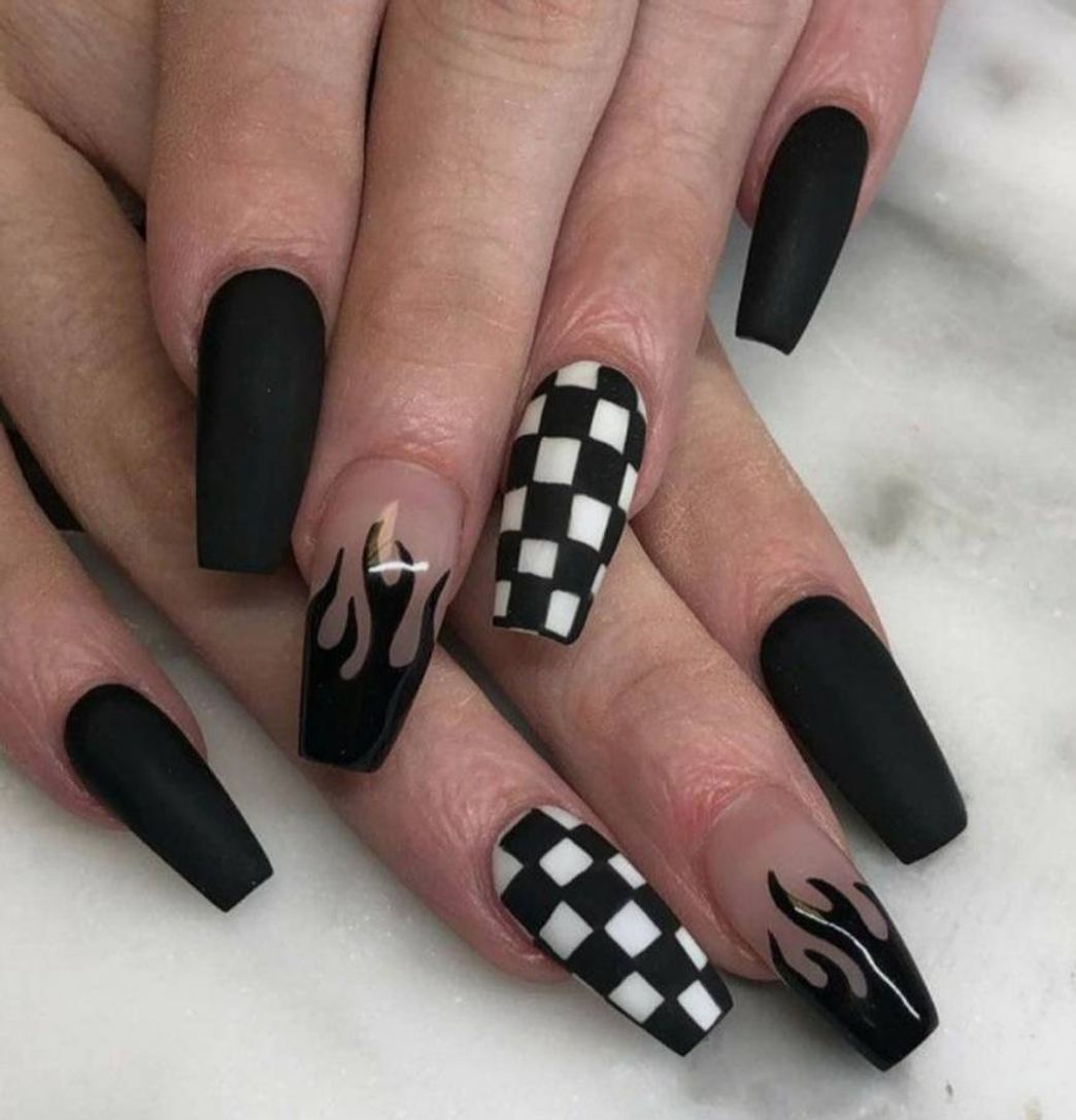 Fashion Unhas pretas🖤