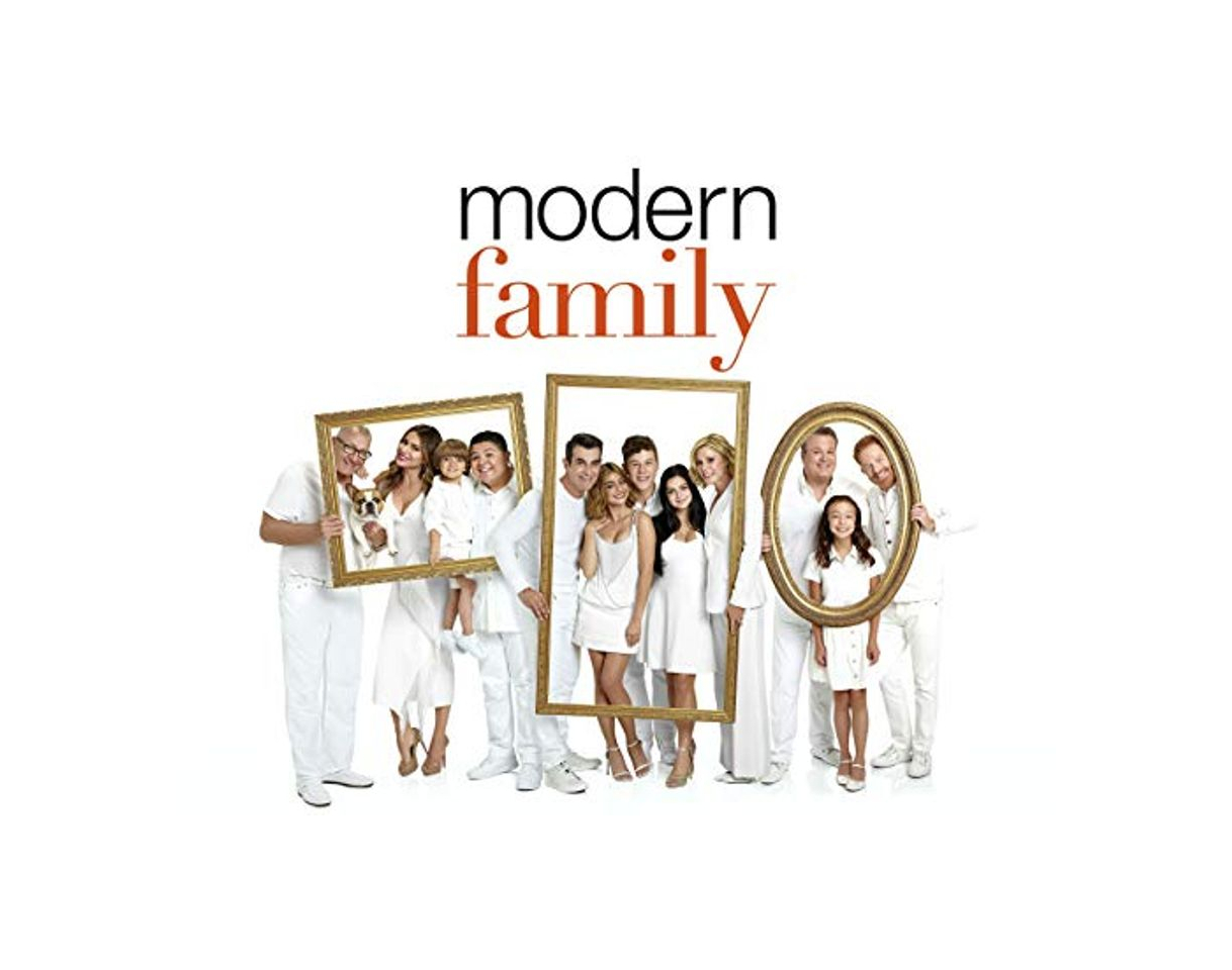 Social Modern Family