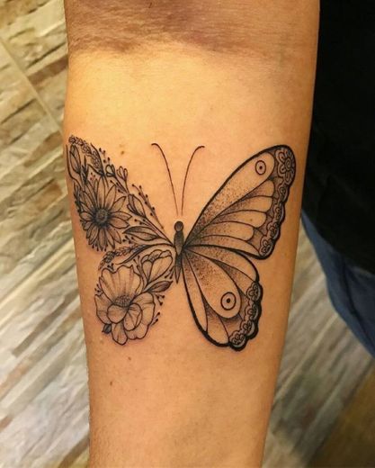 Tatto borboleta 