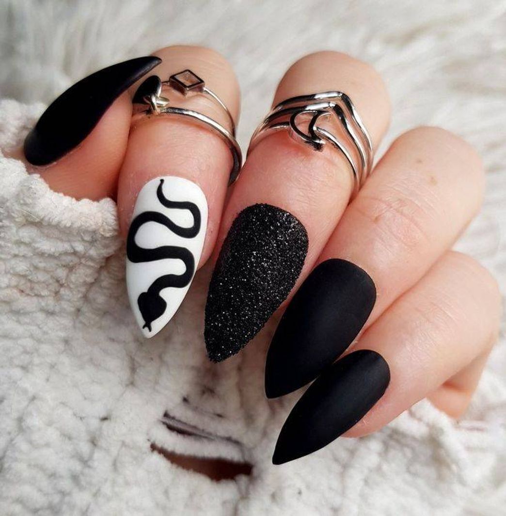 Social Nails😍💅