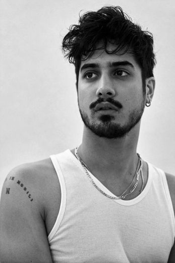 Avan jogia