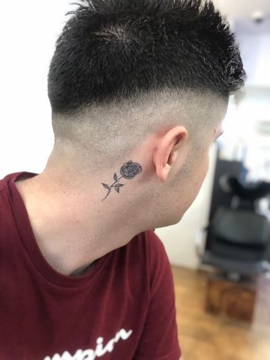 Tatuaje del cuello
