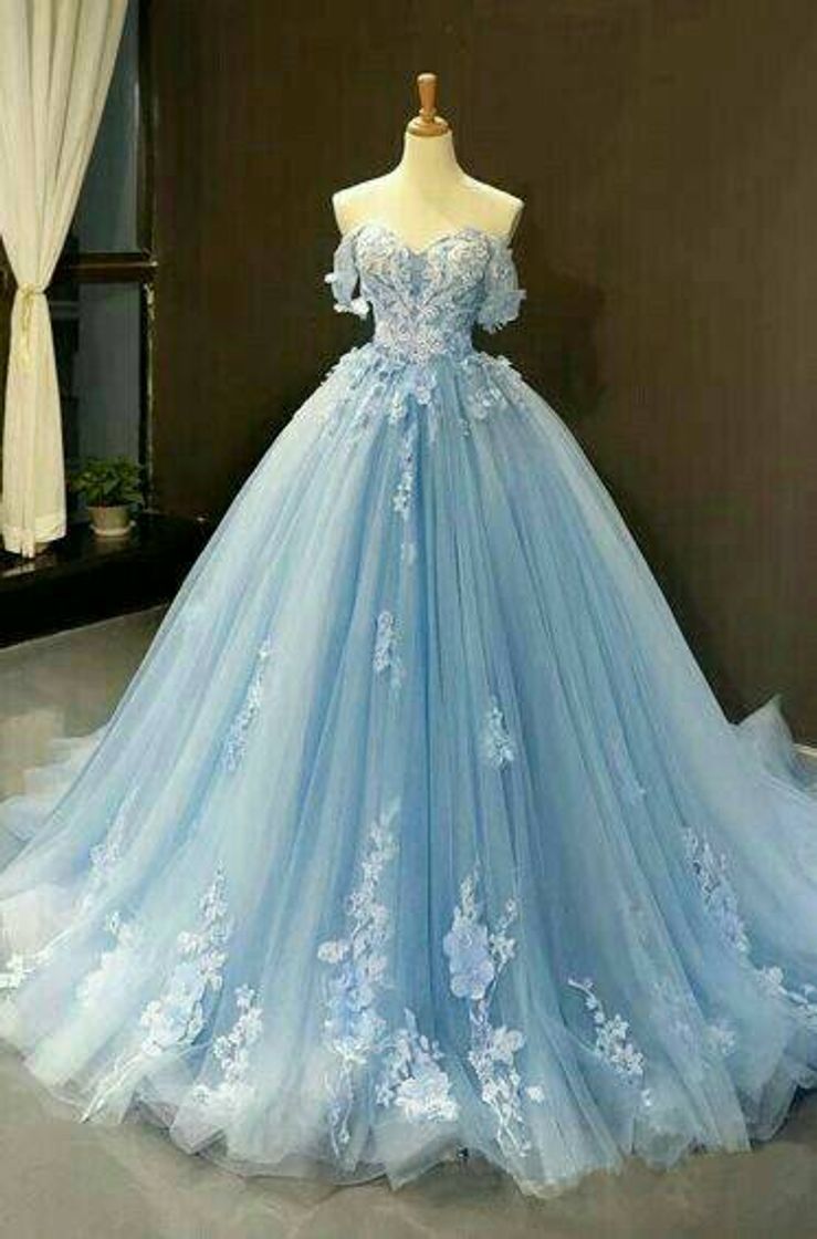 Fashion Vestido lindo tipo Cinderela 😍😍