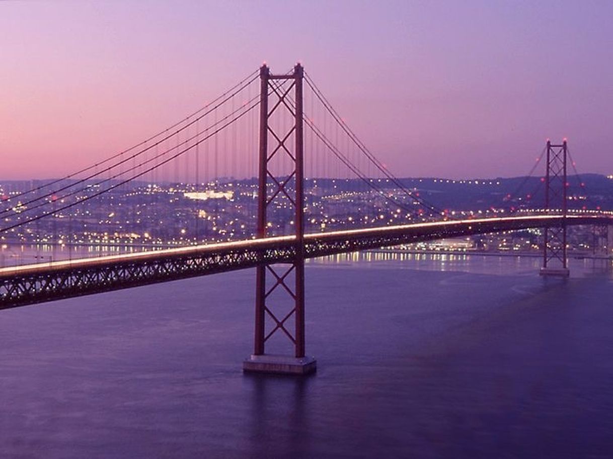 Ponte 25 de Abril
