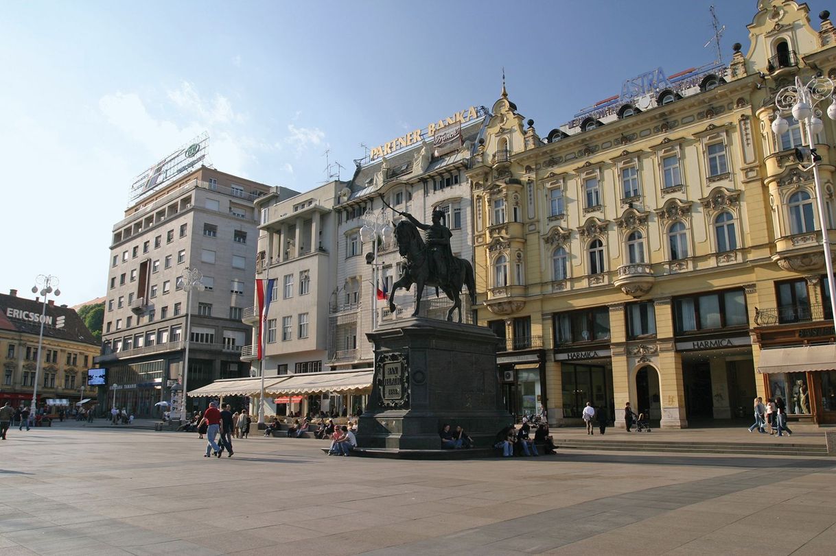 Place Jelačićev trg