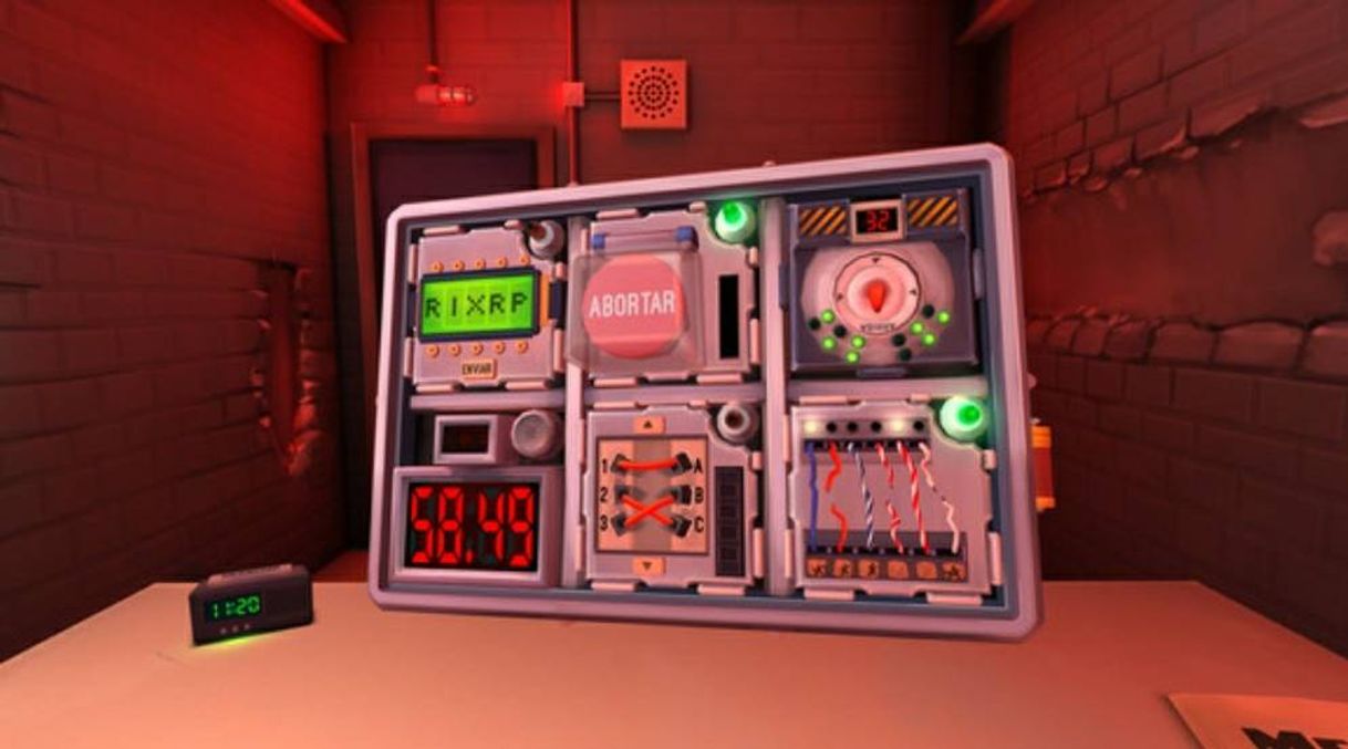 Videogames Keep talking and nobody explodes