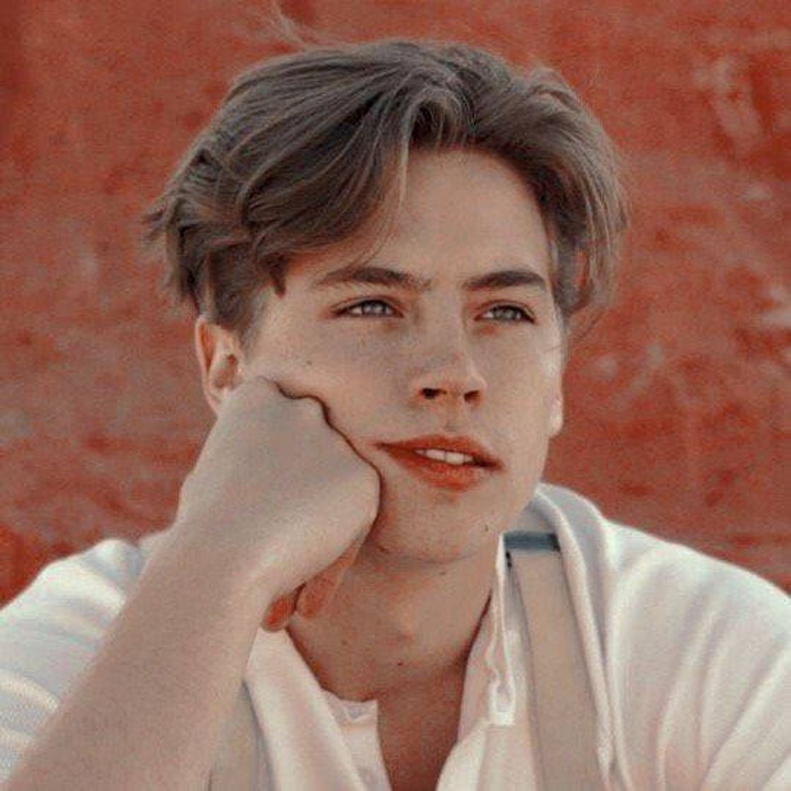 Moda Cole sprouse 🖤🐍