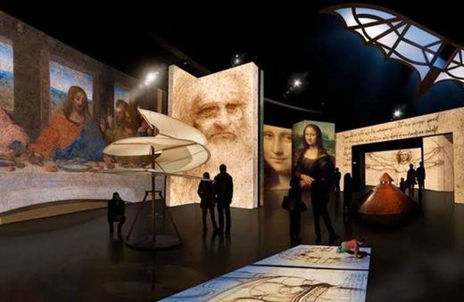 Museu da Imagem e do Som - MIS Experience