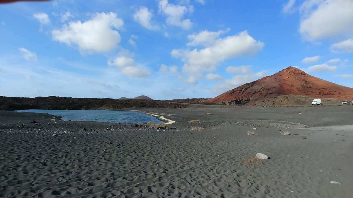 Lugar Playa de Montaña Bermeja