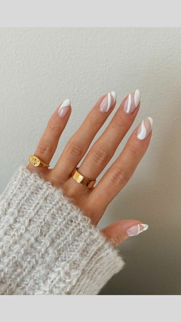 Fashion Almond nails 