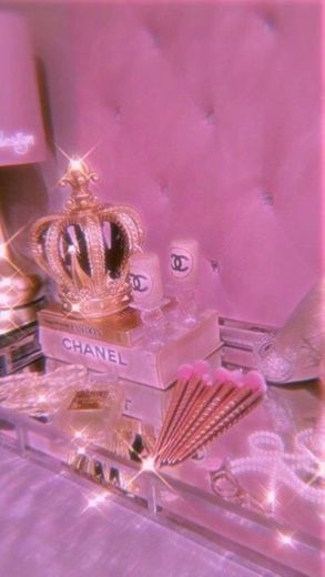 Chanel✨