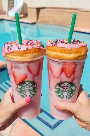 Starbucks 🍩+🍓+☕