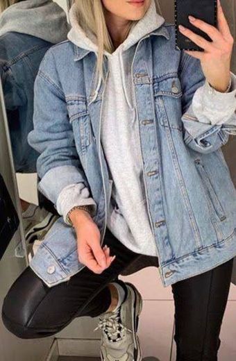 Look com jaqueta jeans