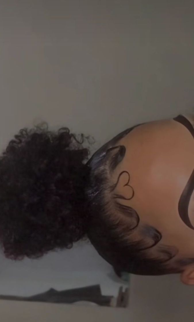 Social Baby hair🌬